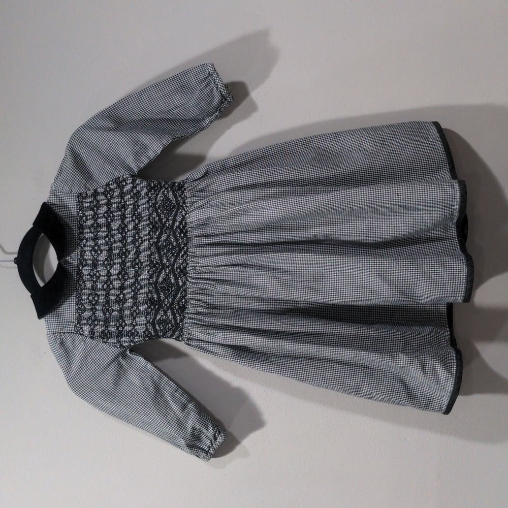 Isabel Garreton Hand Smocked Houndstooth Long Sleeve Dress Girl Sz 4 100% Cotton